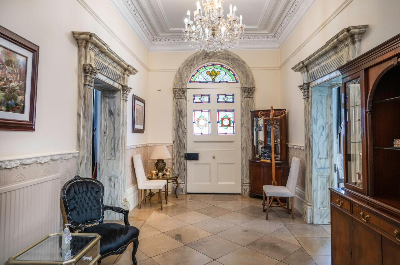 St Nicholas House Country house